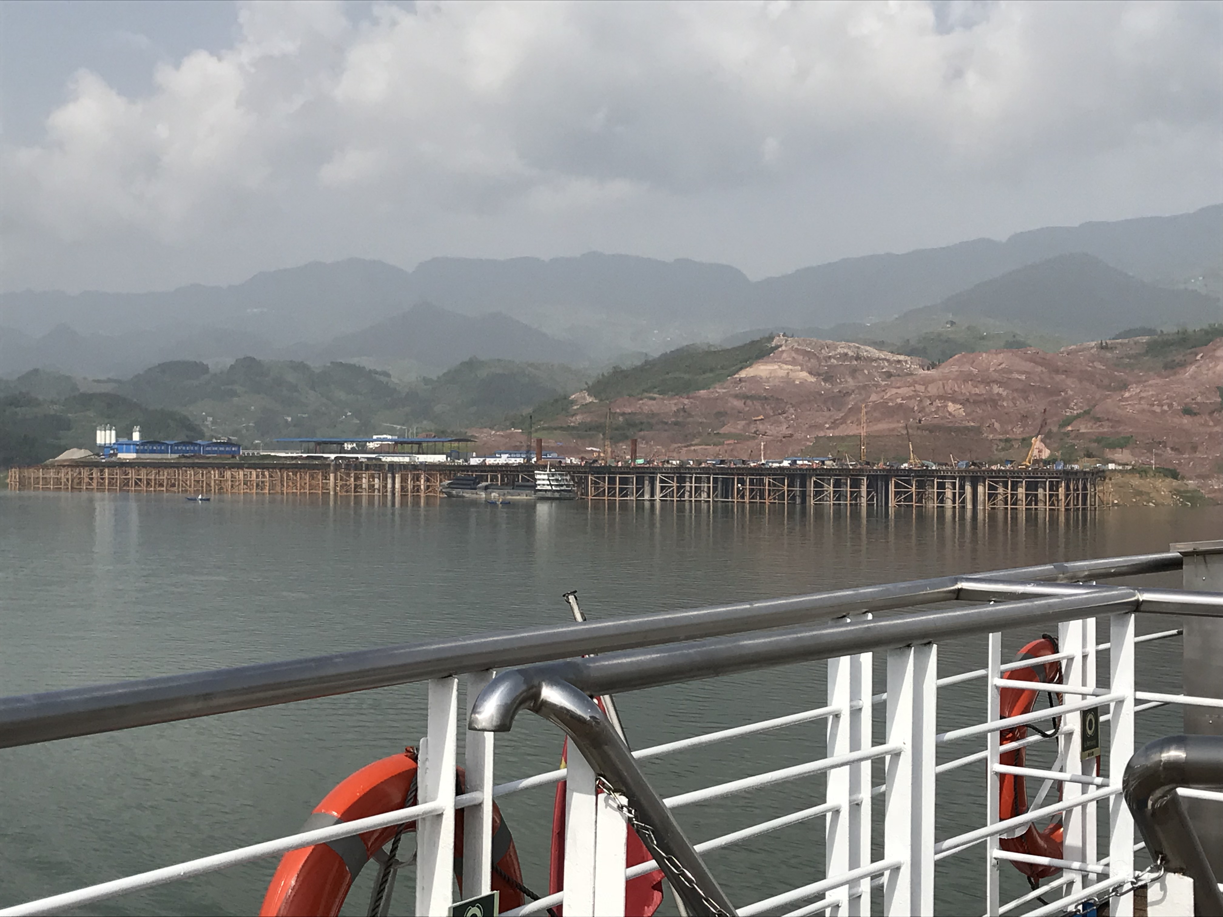 ./2018/03 - Viking China/16 - Shibaozhai/IMG_7500.JPG